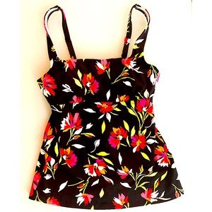 Land’s End Black Crimson Floral Tankini size 2 NWT